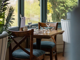 restaurant table for 2 portrait at Diglis House